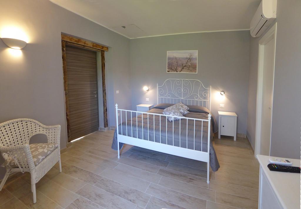Pietre Di Fiume Villa Apice Eksteriør billede